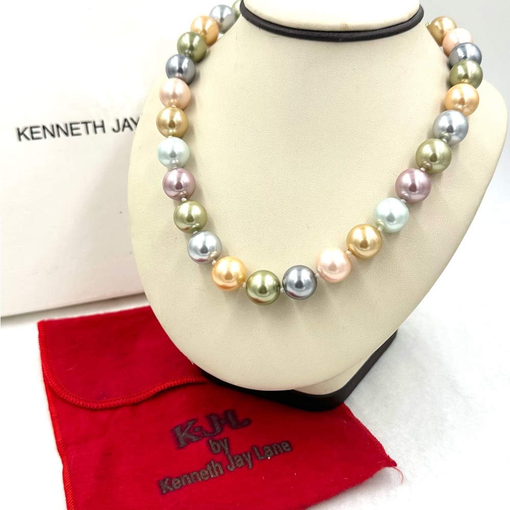 KENNETH JAY LANE KJL 14mm PASTEL GLASS PEARL NECKLACE Vintage 2009 Inauguration